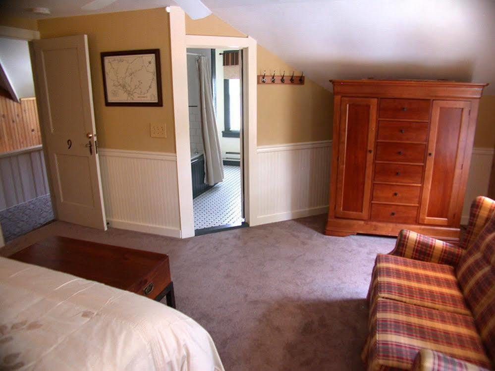 Mountaintop Lodge At Lake Naomi Pocono Pines Екстериор снимка