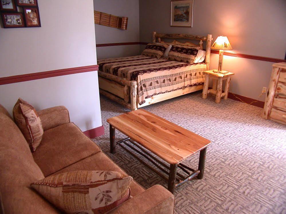 Mountaintop Lodge At Lake Naomi Pocono Pines Екстериор снимка